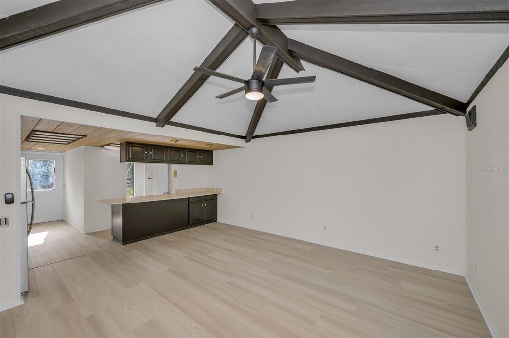 10639 Lakeview Drive New Port Richey, FL 34654 - Photo 20 of 58