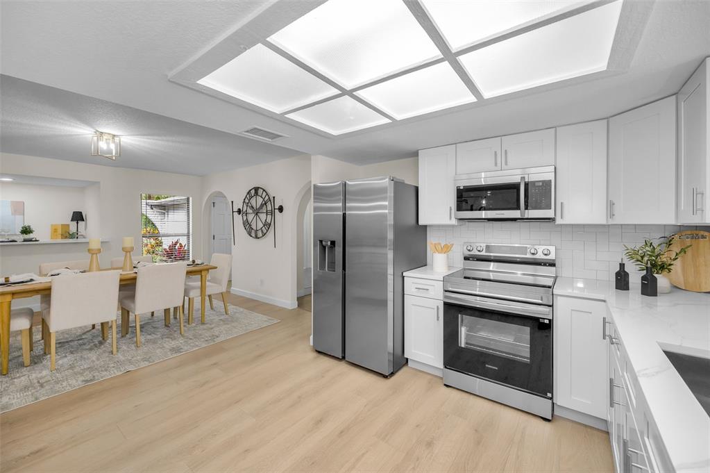 10639 Lakeview Drive New Port Richey, FL 34654 - Photo 38 of 58