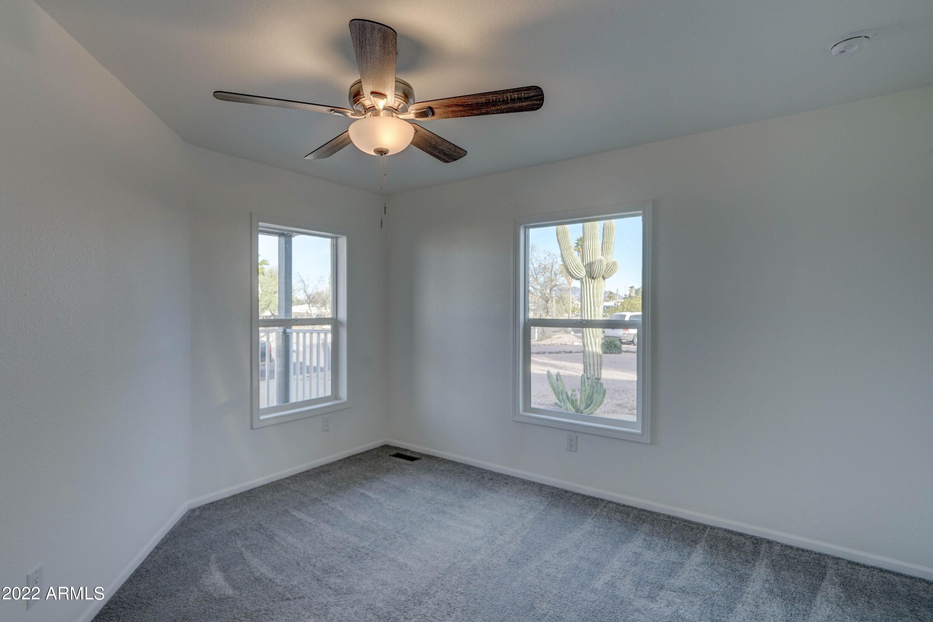 2251 South Descanso Road Apache Junction, AZ 85119 - Photo 14 of 28 2251 S Descanso Rd-14