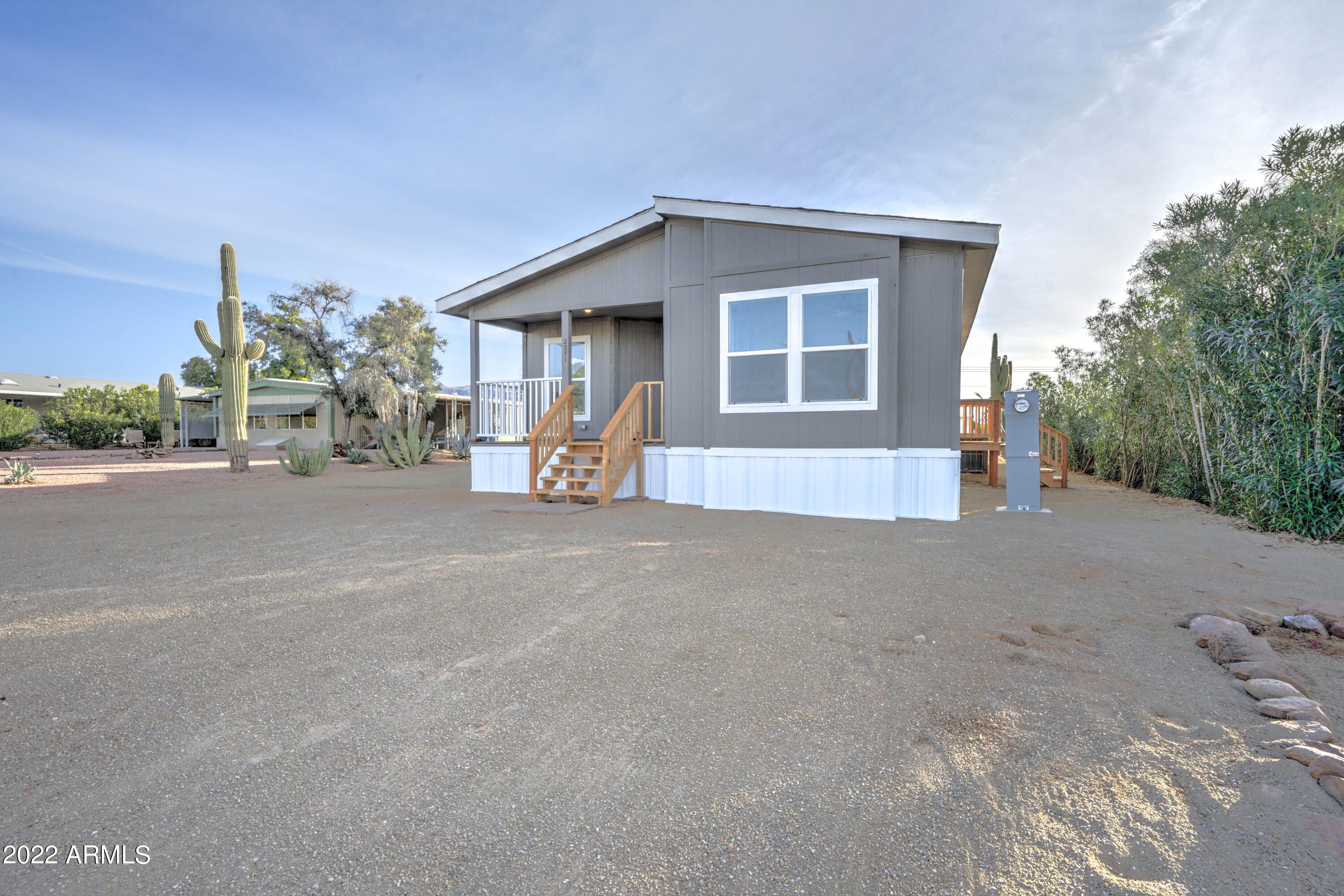 2251 South Descanso Road Apache Junction, AZ 85119 - Photo 2 of 28 2251 S Descanso Rd-2