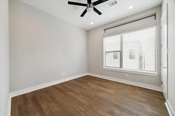 $2,200 | 614 Thornton Road, Unit G, Houston, TX 77018