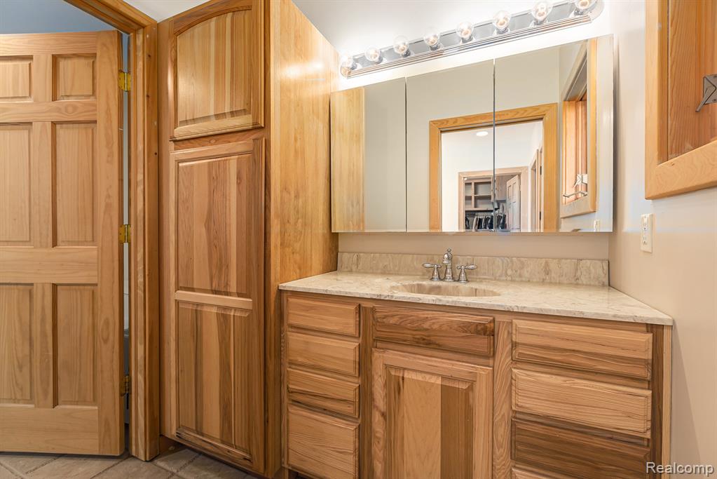 2446 Spayde Road Charlevoix, MI 49720 - Photo 15 of 48