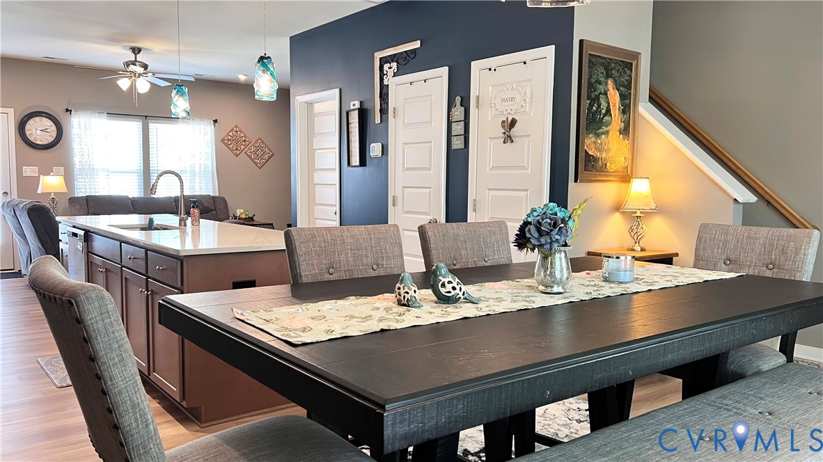 223 Whiteside Road Sandston, VA 23150 - Photo 4 of 20 a view of a dining room with furniture and window