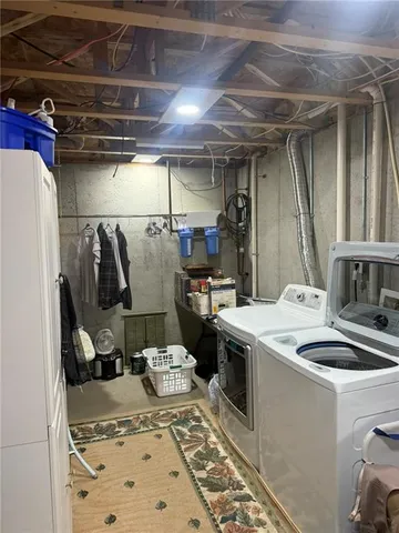 $335,000 | 2053 South Crestline Court, Wichita, KS 67209