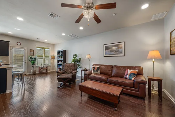 $309,000 | 1044 Lost Pines Lane, Cedar Park, TX 78613