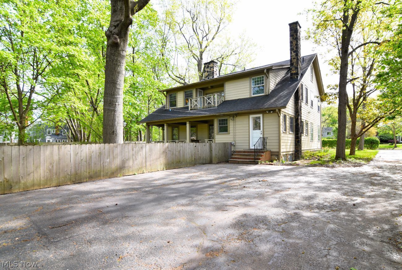 2868 Lee Road Cleveland, OH 44120 - Photo 35 of 35 Back Exterior