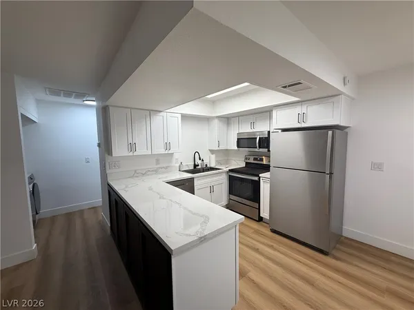 $130,000 | 4300 North Lamont Street, Unit 216, Las Vegas, NV 89115