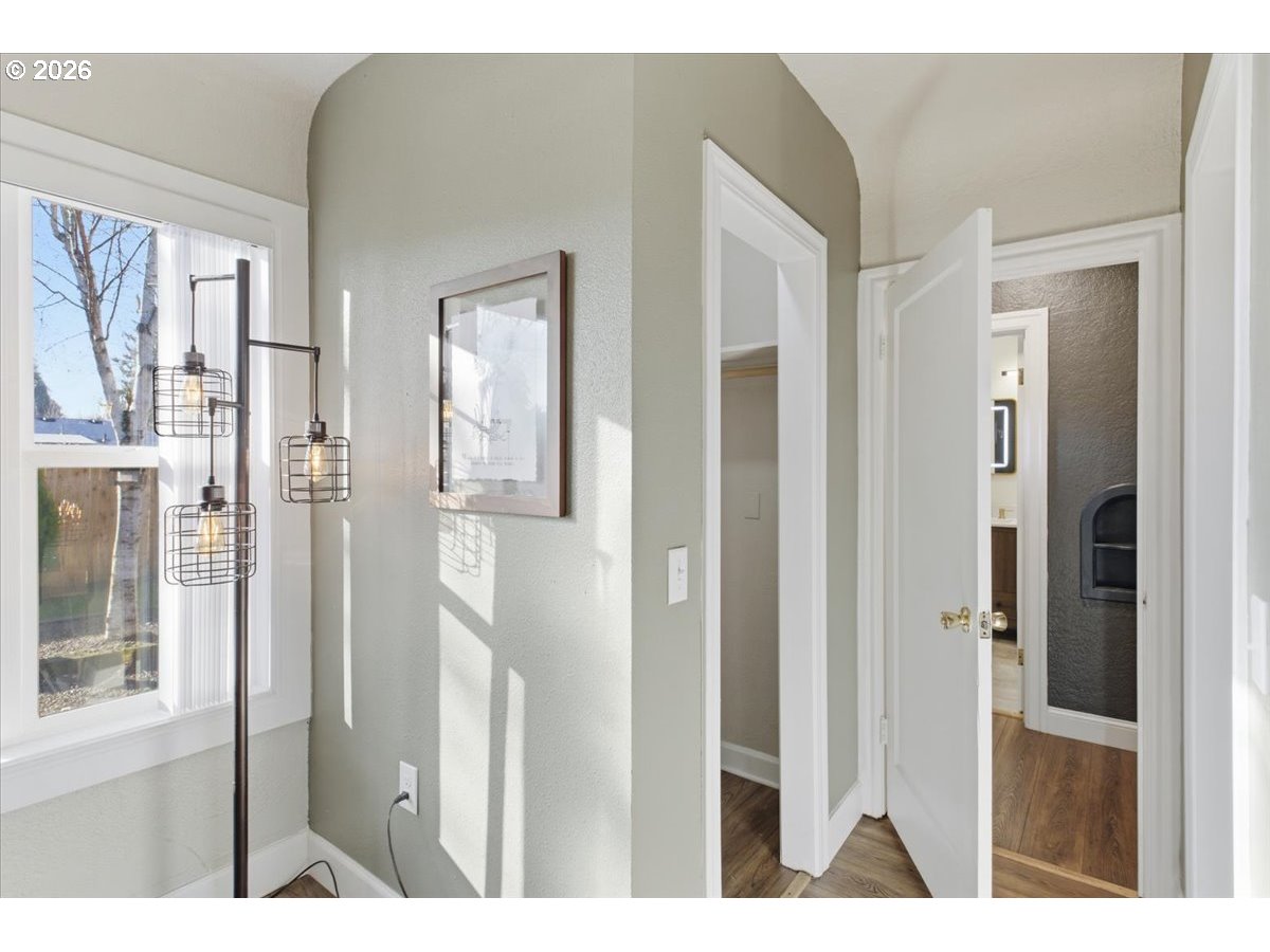 4086 Bell Avenue Eugene, OR 97402 - Photo 27 of 48