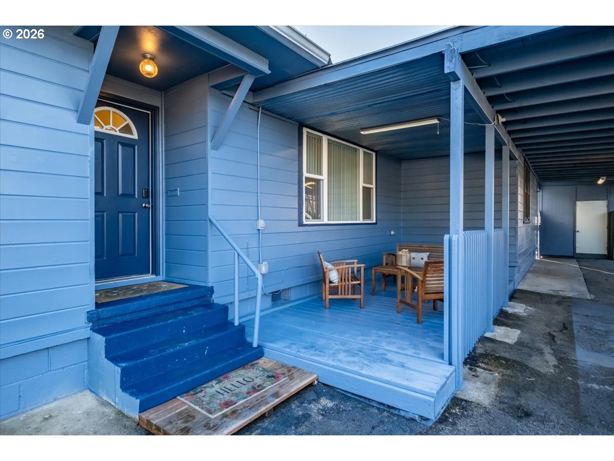 4086 Bell Avenue Eugene, OR 97402 - Photo 6 of 48