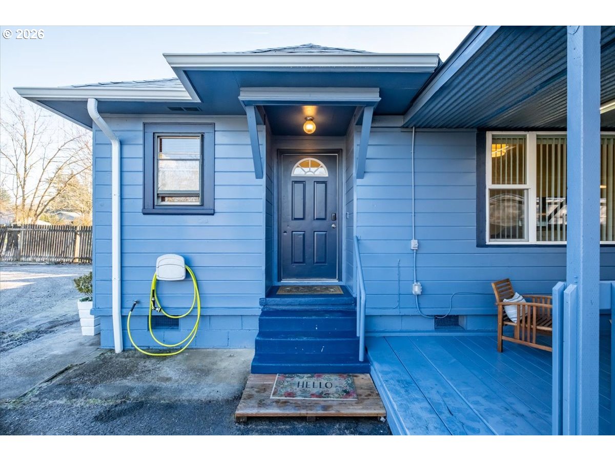 4086 Bell Avenue Eugene, OR 97402 - Photo 7 of 48