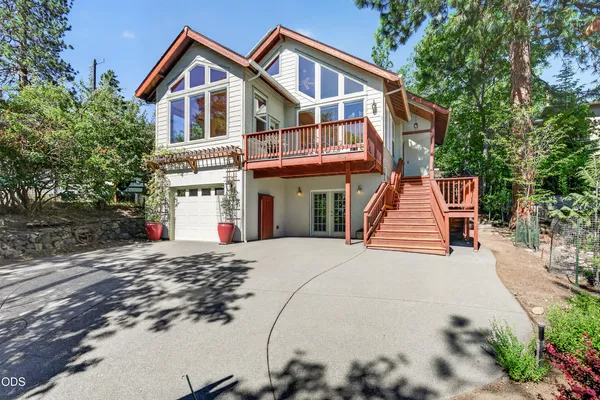 $800,000 | 307 Hillcrest Street, Ashland, OR 97520