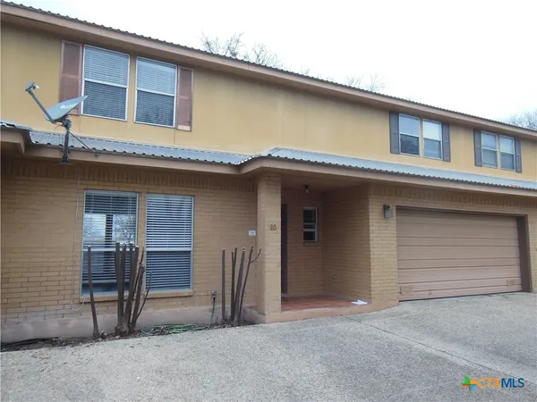 $11,200 | 1641 Kuehler Avenue, Unit 5, New Braunfels, TX 78130