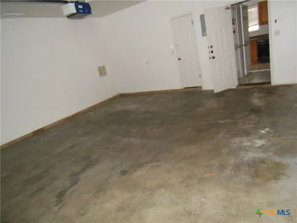 $11,200 | 1641 Kuehler Avenue, Unit 5, New Braunfels, TX 78130