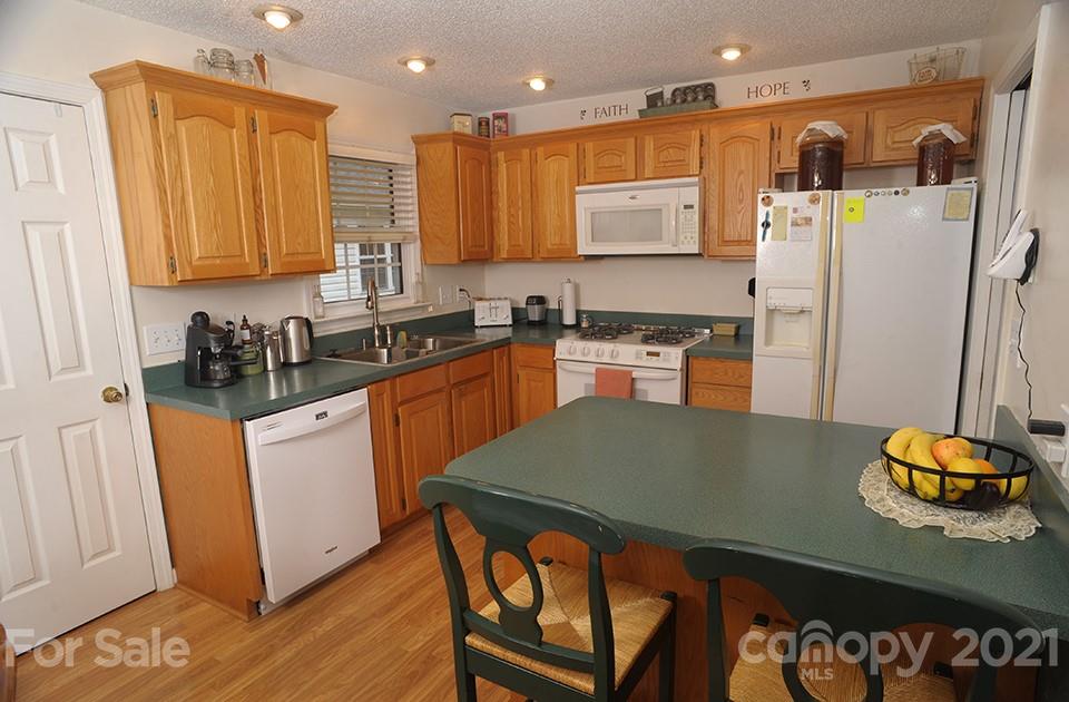 4270 Hampton Road Salisbury, NC 28144 - Photo 11 of 36 Gallery Image 11