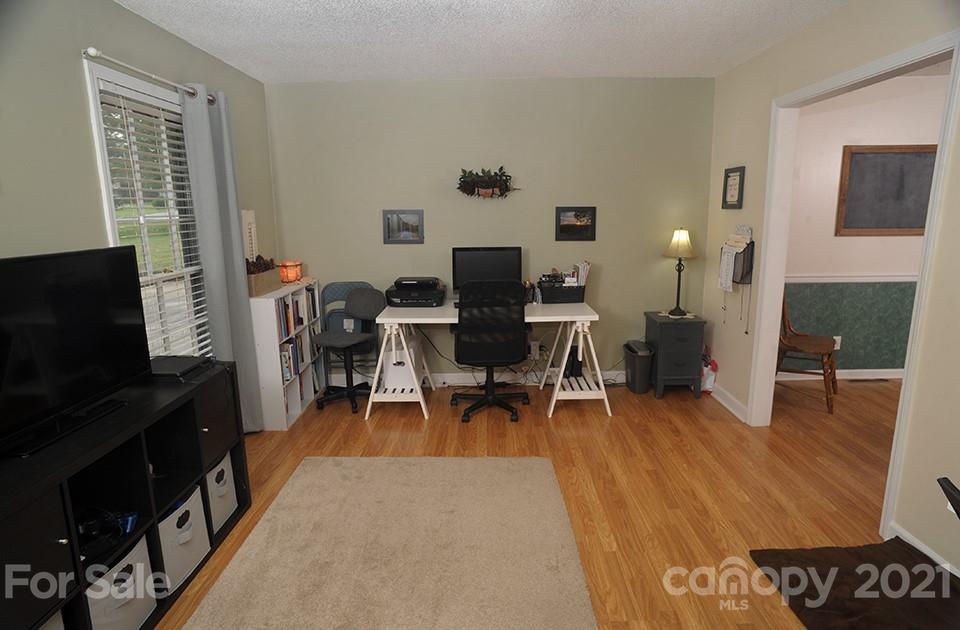 4270 Hampton Road Salisbury, NC 28144 - Photo 8 of 36 Gallery Image 8