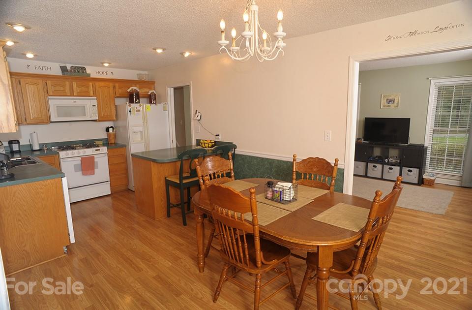 4270 Hampton Road Salisbury, NC 28144 - Photo 10 of 36 Gallery Image 10