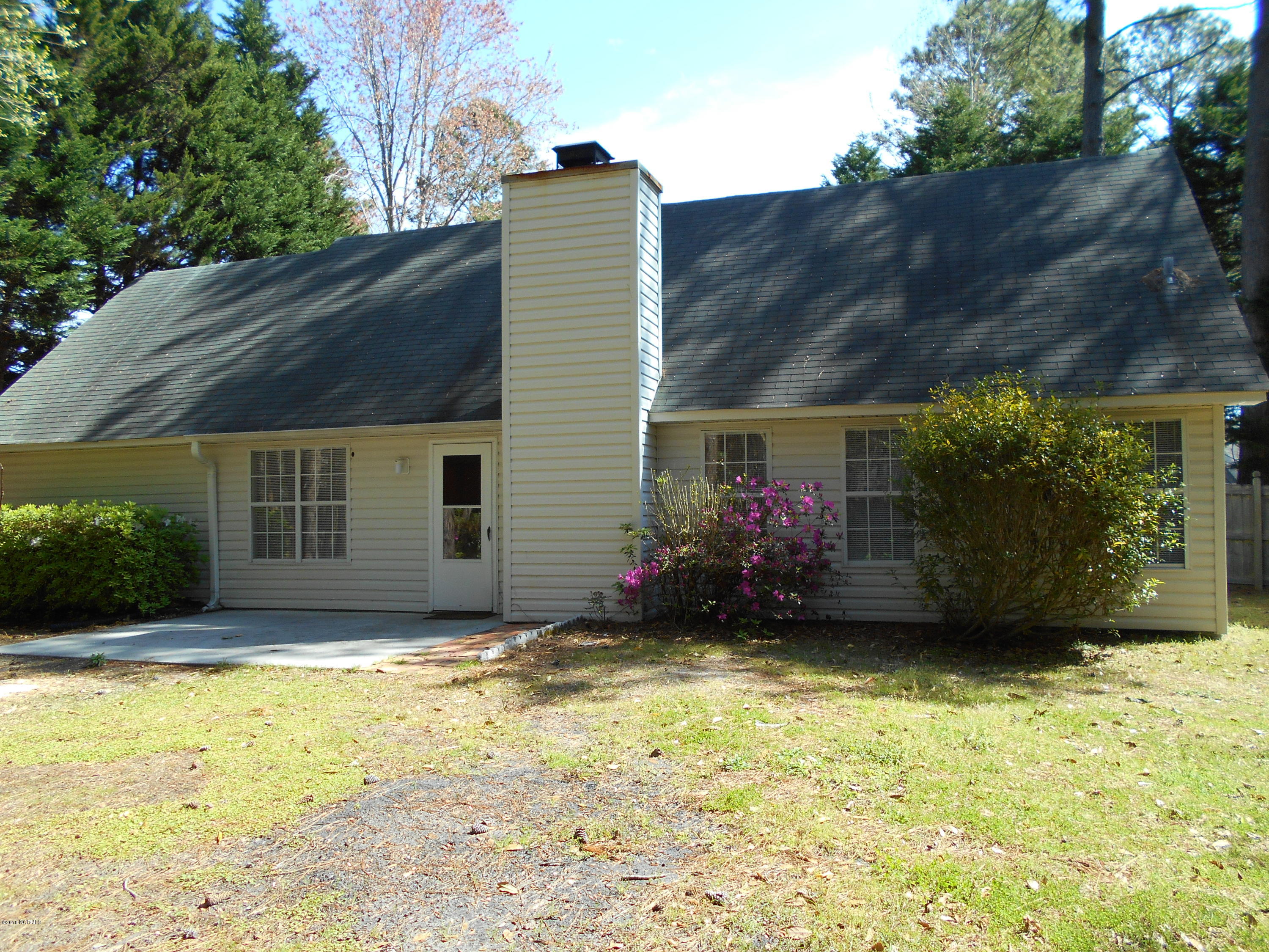 343 Brighton Road Wilmington, NC 28409 - Photo 9 of 37 9