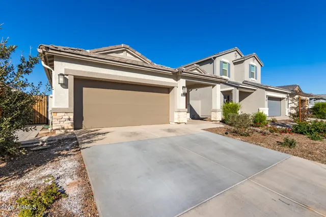$425,000 | 3274 West Stradling Avenue, Apache Junction, AZ 85120