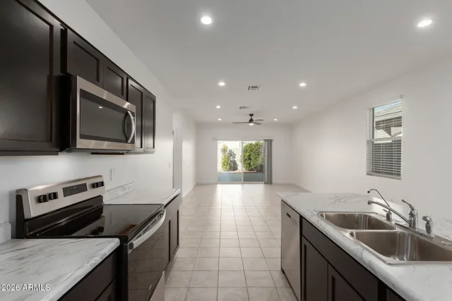 $425,000 | 3274 West Stradling Avenue, Apache Junction, AZ 85120