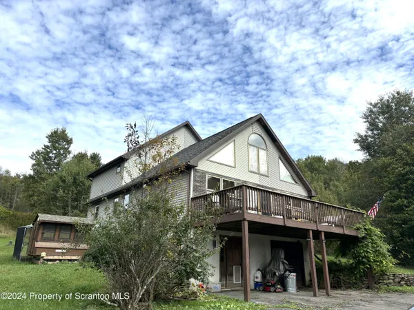 $1,800 | 2053 Silver Creek Road, Montrose, PA 18801