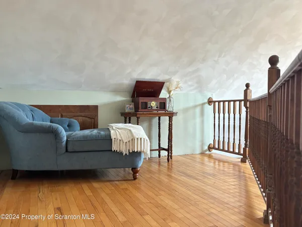 $1,800 | 2053 Silver Creek Road, Montrose, PA 18801