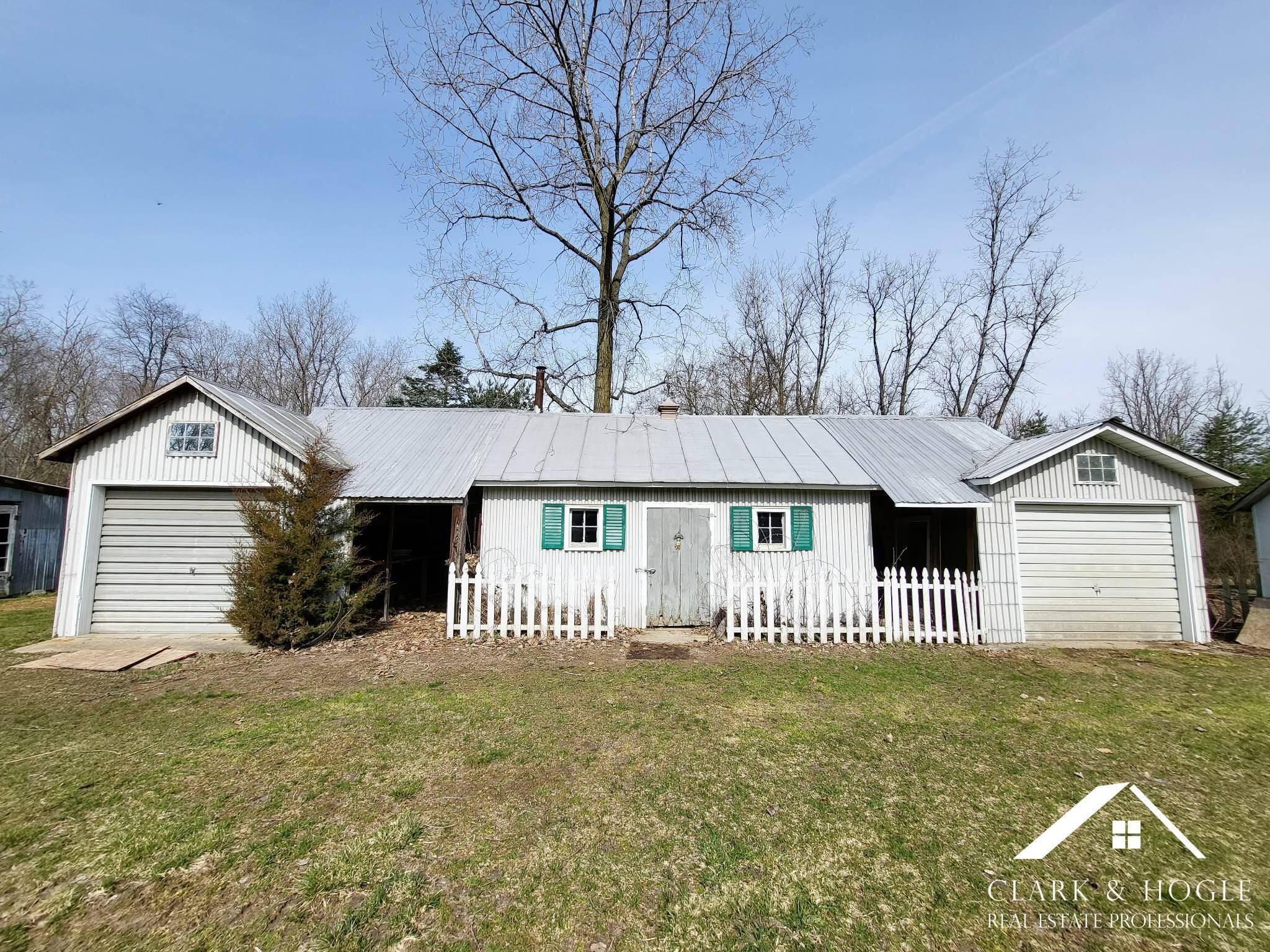 8819 Wagar Road Lyons, MI 48851 - Photo 12 of 44 340592855_5555259734573684_6606974501030