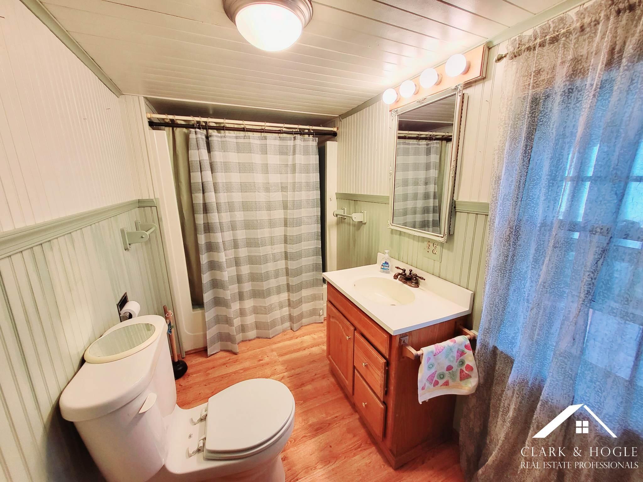 8819 Wagar Road Lyons, MI 48851 - Photo 26 of 44 340415642_110773895304503_31341830043198