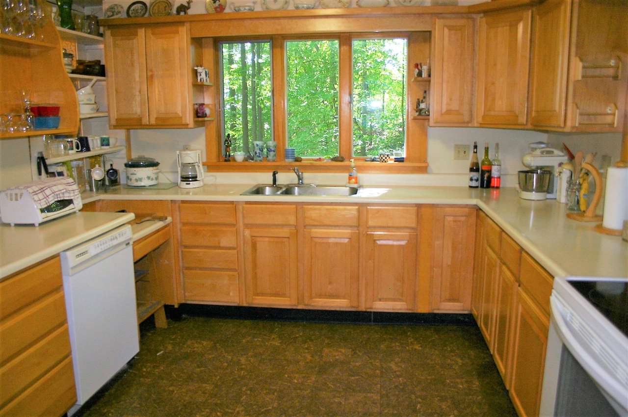 219 Snake Mountain Road Cornwall, VT 05753 - Photo 8 of 33