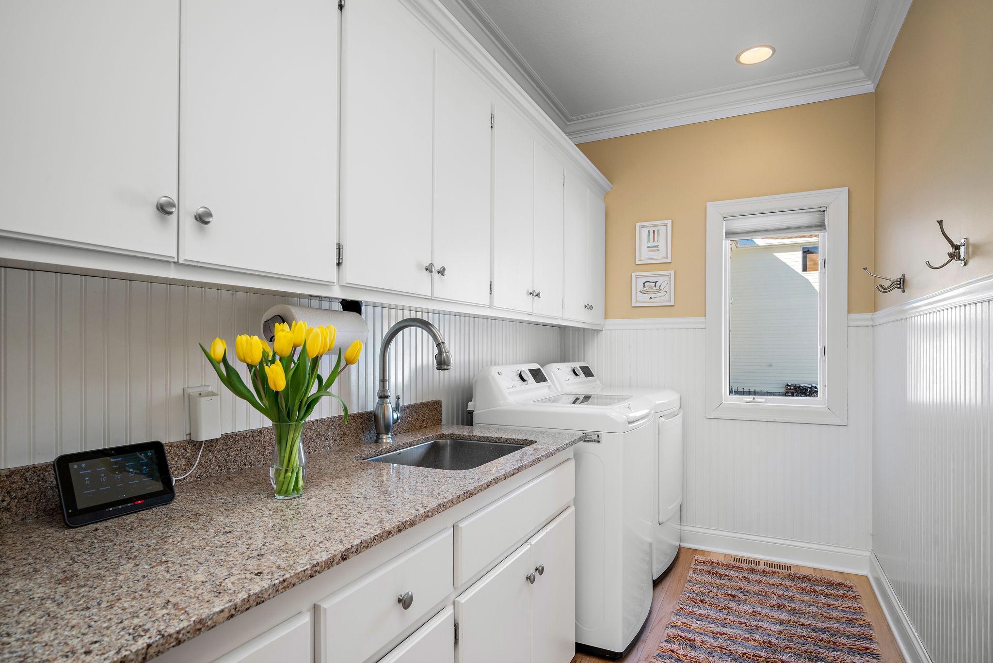 16404 Eagle Ridge Drive Minnetonka, MN 55345 - Photo 24 of 65