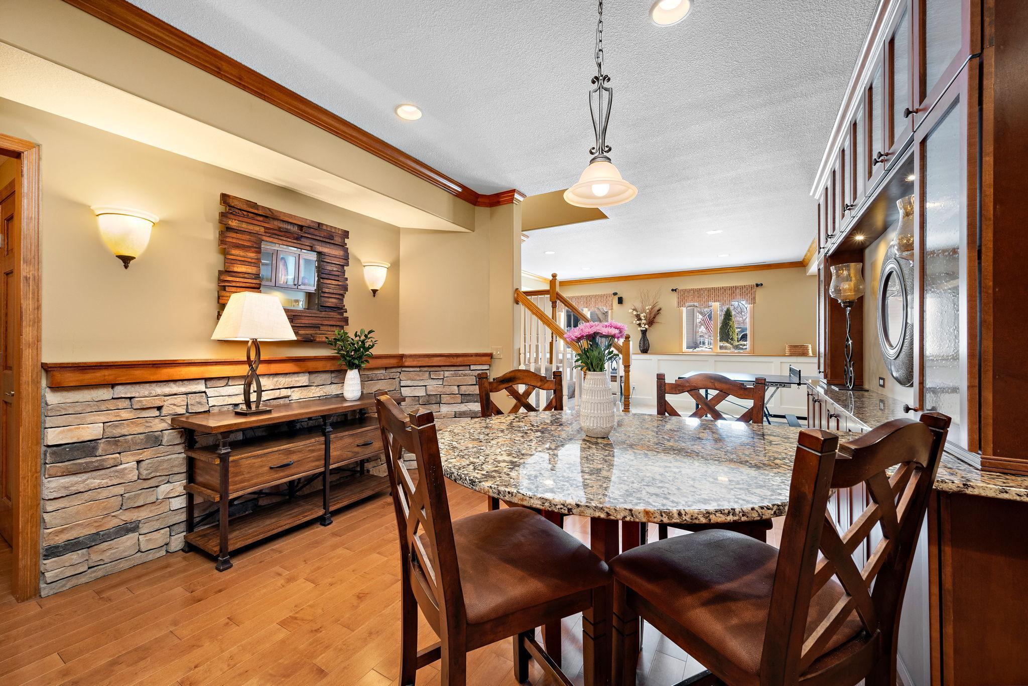 16404 Eagle Ridge Drive Minnetonka, MN 55345 - Photo 38 of 65