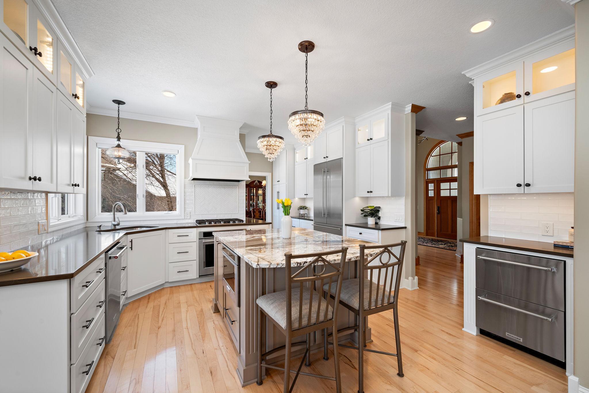 16404 Eagle Ridge Drive Minnetonka, MN 55345 - Photo 5 of 65