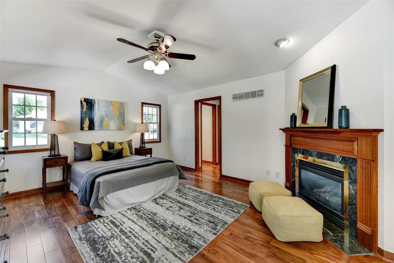 8 Ranch Lane Des Peres, MO 63131 - Photo 20 of 35 Gallery Image 20