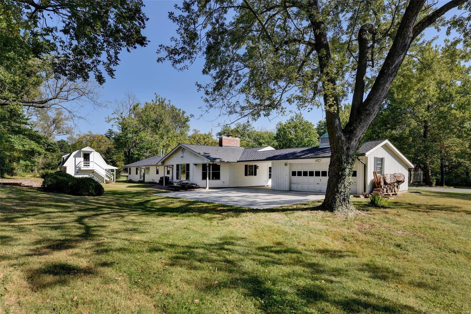 8 Ranch Lane Des Peres, MO 63131 - Photo 35 of 35 Gallery Image 35