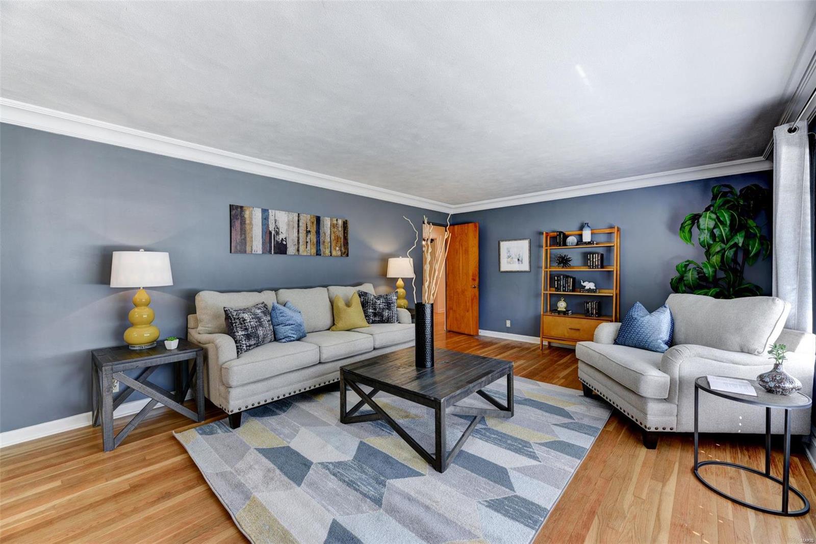 8 Ranch Lane Des Peres, MO 63131 - Photo 5 of 35 Gallery Image 5
