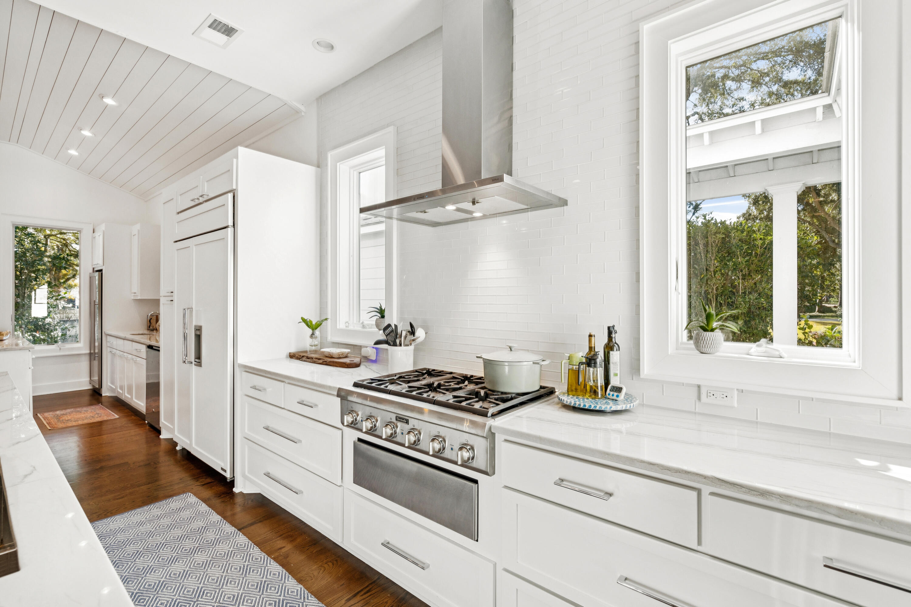 304 4th Avenue Mount Pleasant, SC 29464 - Photo 13 of 50 3044thAve-KeenEyeMarketing-030