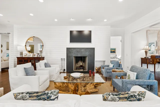 $2,985,000 | 304 4th Avenue, Mount Pleasant, SC 29464