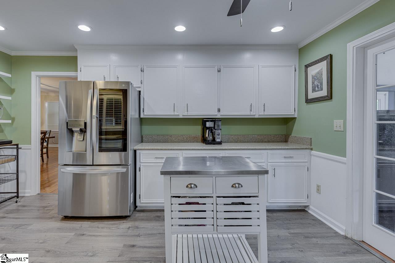 714 Highway 17 Piedmont, SC 29673 - Photo 13 of 50