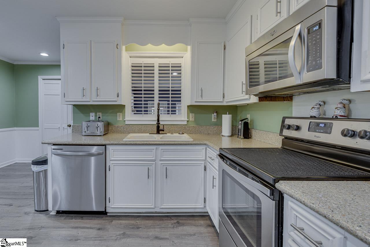 714 Highway 17 Piedmont, SC 29673 - Photo 15 of 50