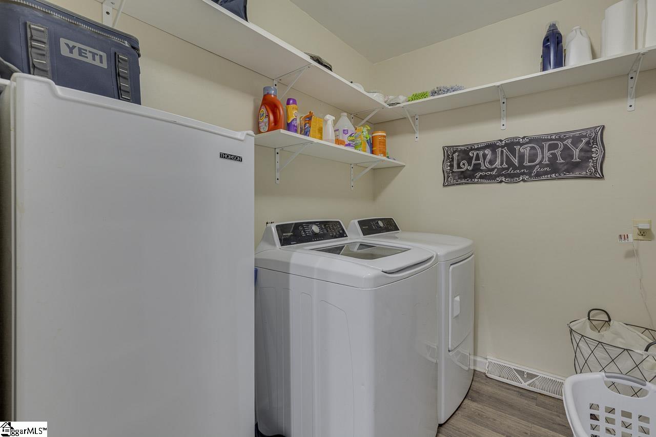 714 Highway 17 Piedmont, SC 29673 - Photo 18 of 50