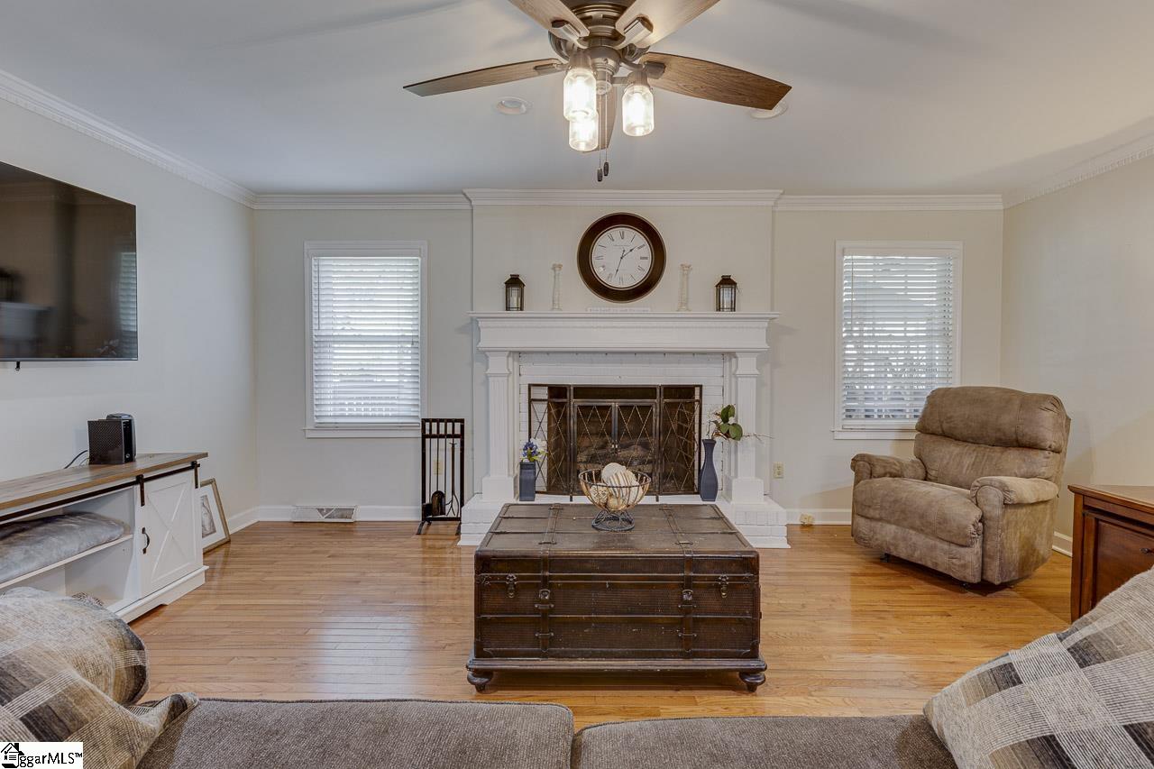 714 Highway 17 Piedmont, SC 29673 - Photo 9 of 50