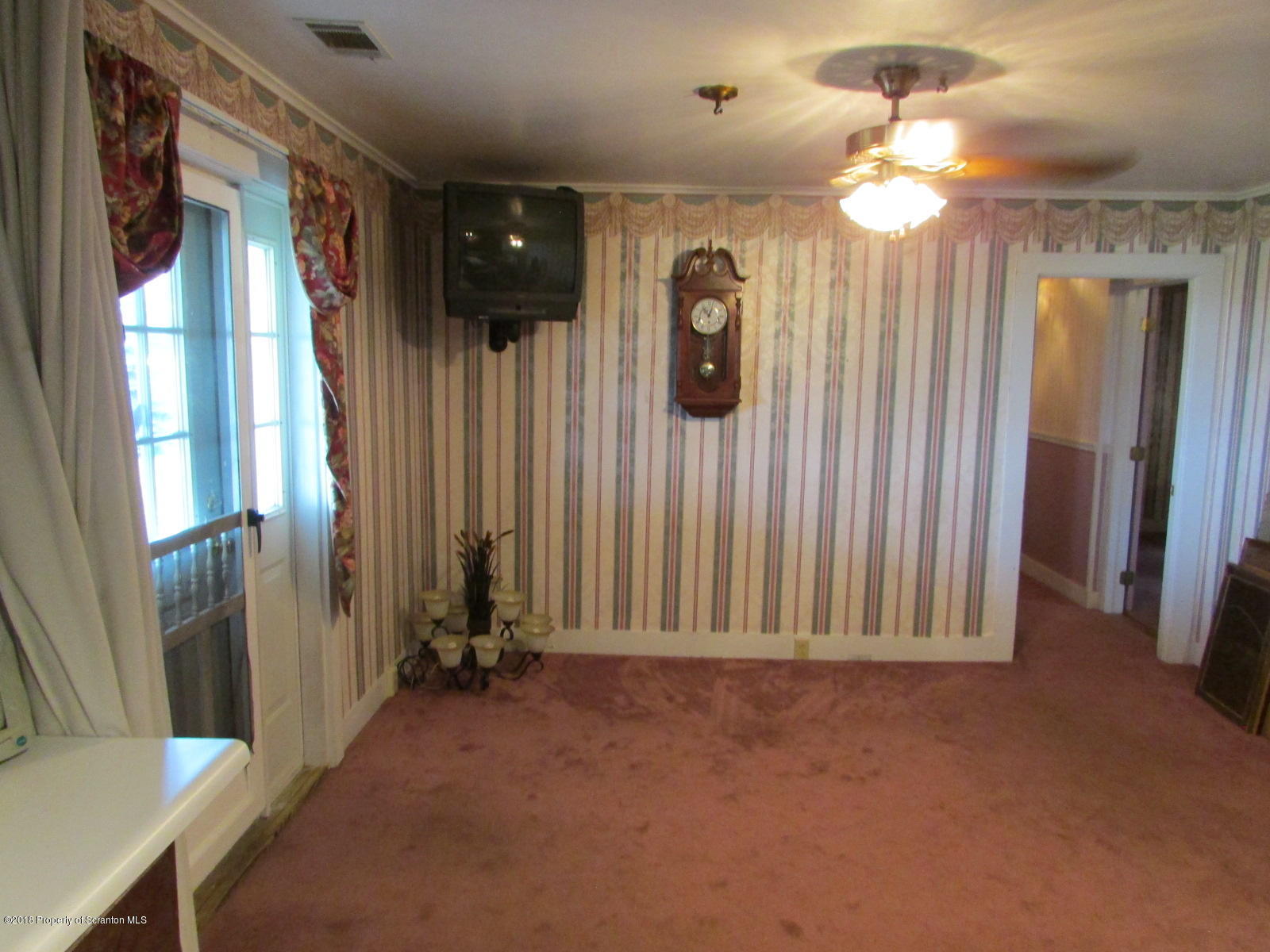 914 Woodbourne Road Montrose, PA 18801 - Photo 14 of 60 Gallery Image 14