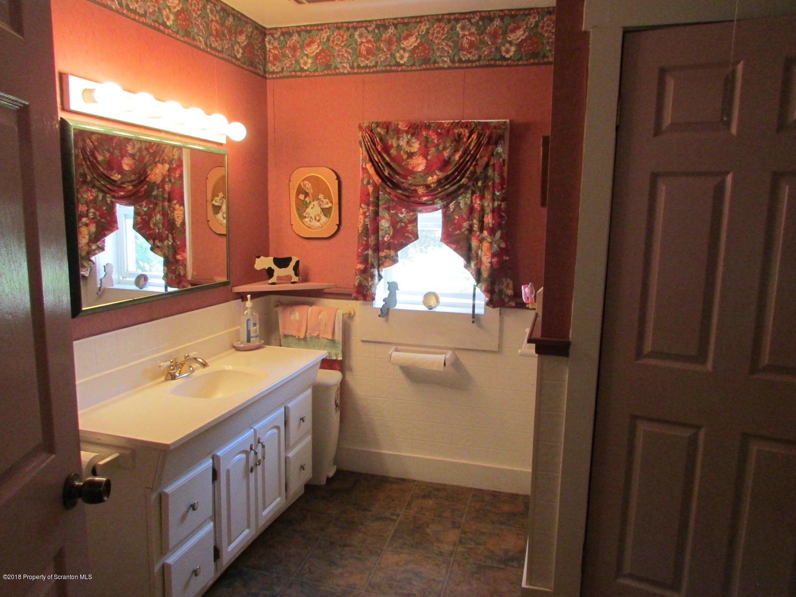 914 Woodbourne Road Montrose, PA 18801 - Photo 29 of 60 Gallery Image 29