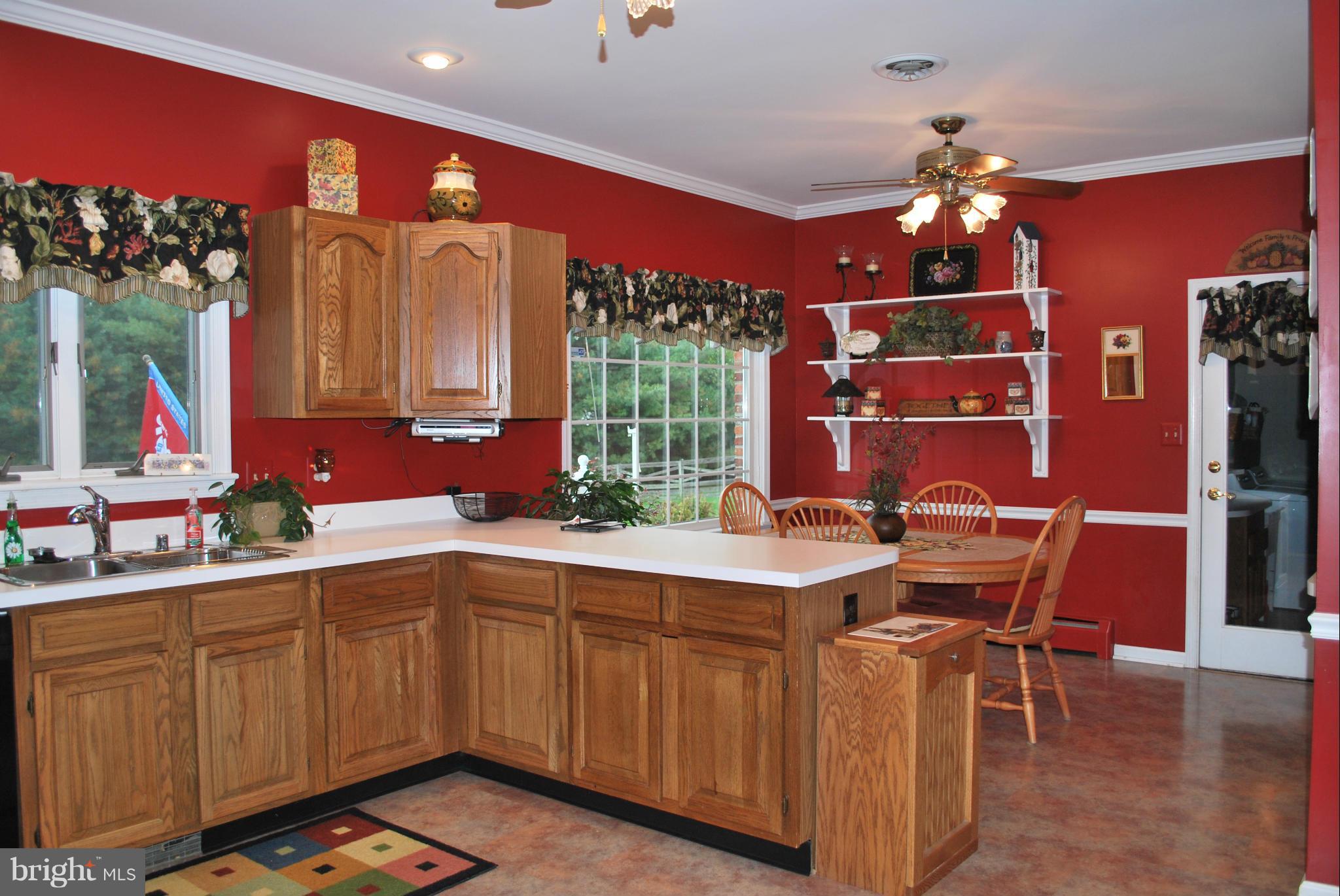 6315 Davis Road Mount Airy, MD 21771 - Photo 12 of 25 Kitchen