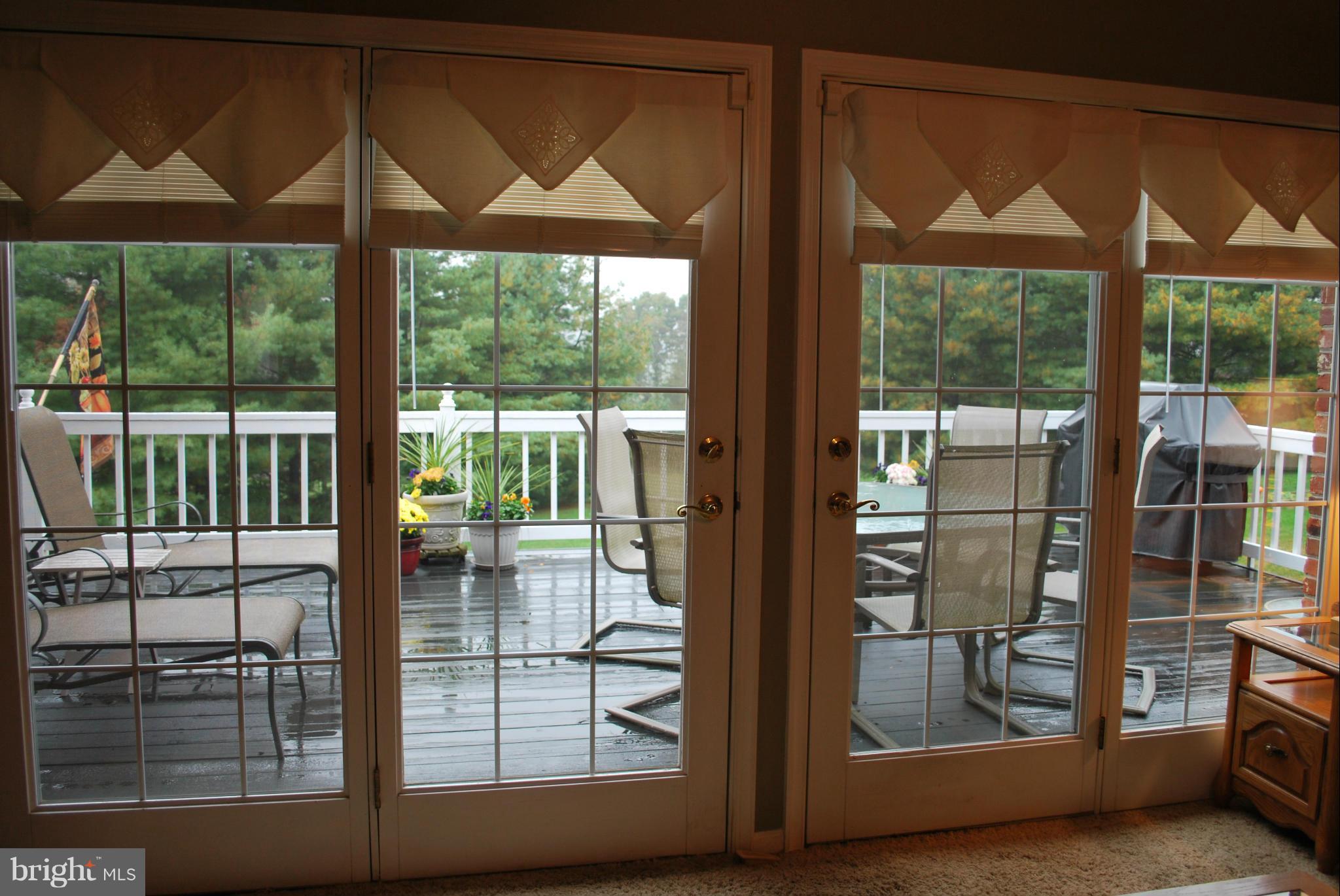 6315 Davis Road Mount Airy, MD 21771 - Photo 10 of 25 Family Room