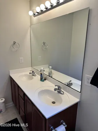 $2,000 | 203 Stockton Court, Richlands, NC 28574