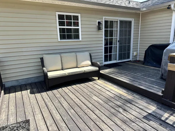 $2,000 | 203 Stockton Court, Richlands, NC 28574
