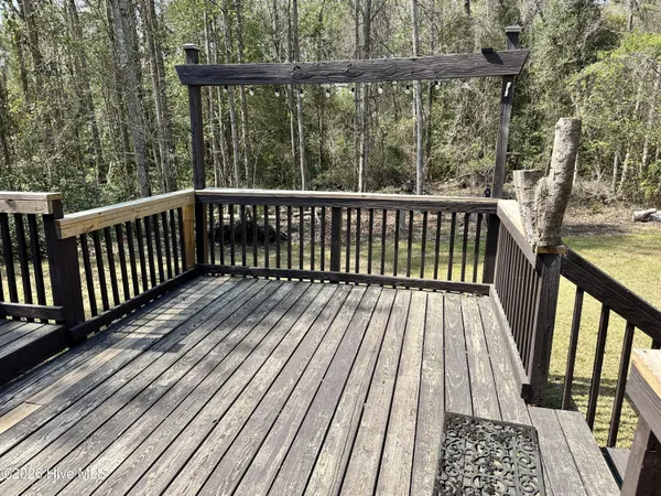 $2,000 | 203 Stockton Court, Richlands, NC 28574