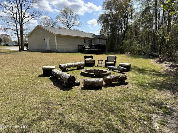 $2,000 | 203 Stockton Court, Richlands, NC 28574