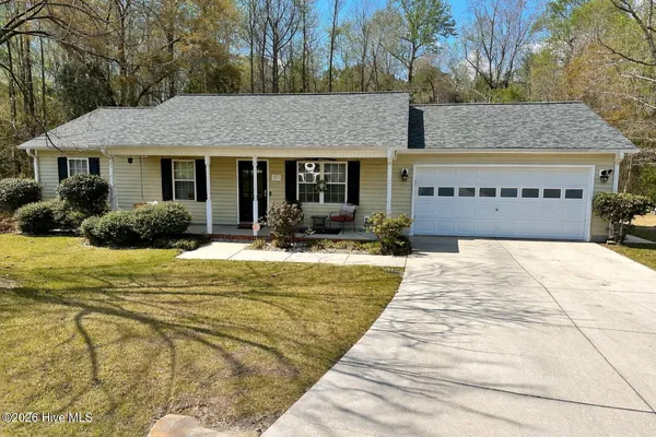 $2,000 | 203 Stockton Court, Richlands, NC 28574