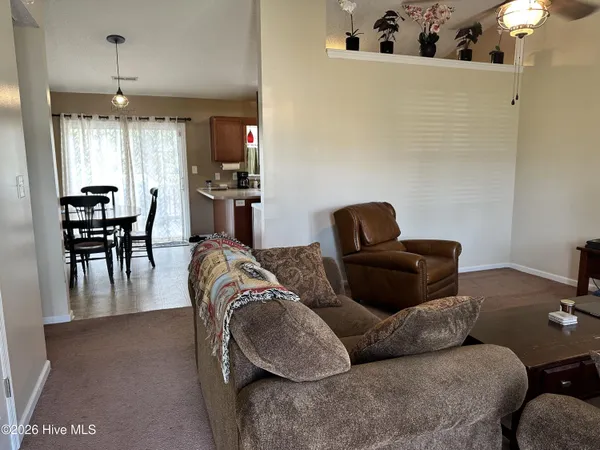 $2,000 | 203 Stockton Court, Richlands, NC 28574